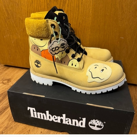 Timberland Limited Edition Shades Of Happiness Boots These Boots Are Super Rare - Picture 2 of 7